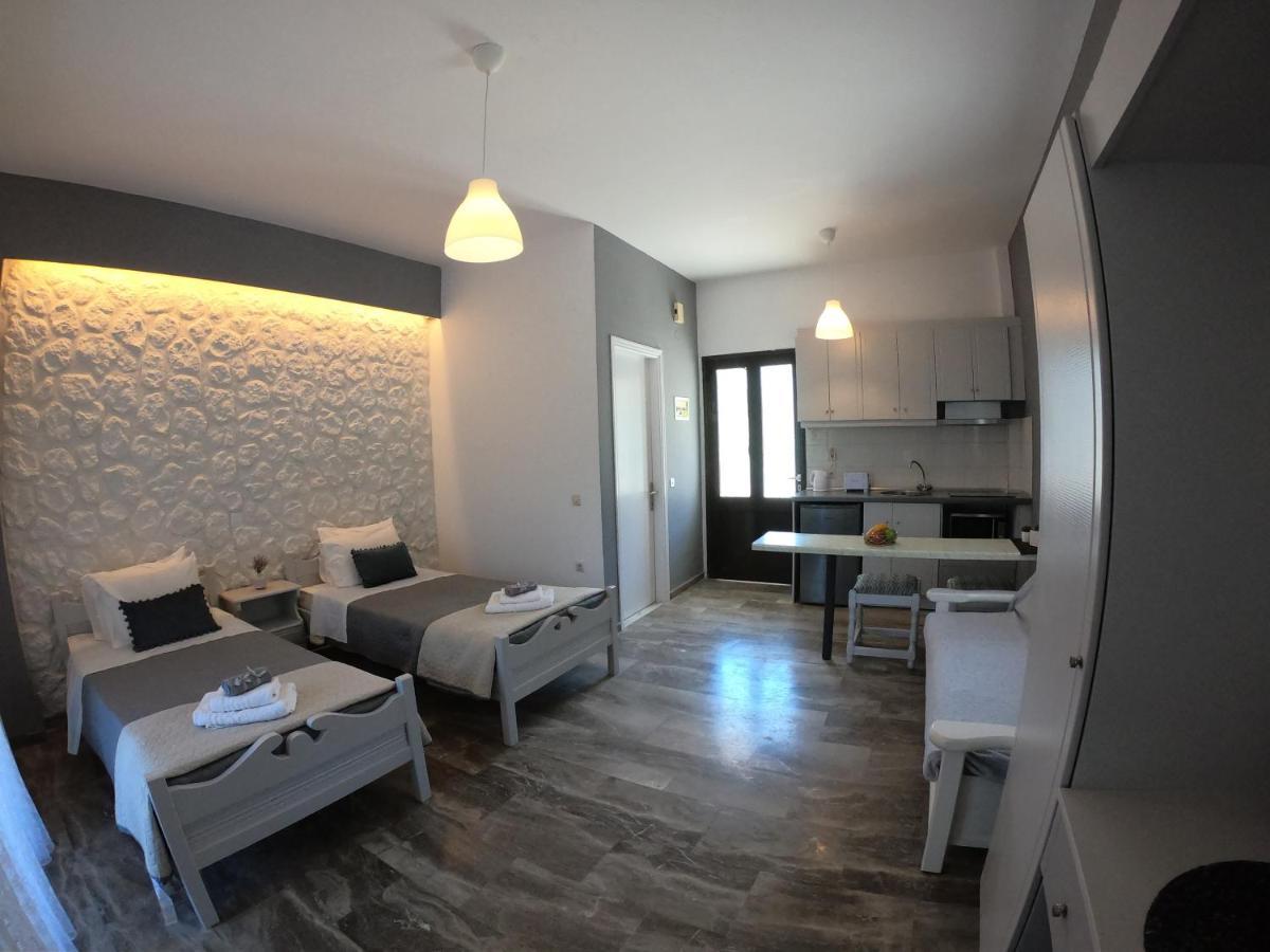 Spiridoula 1 Studios&apartments Hotel de apartamente *
